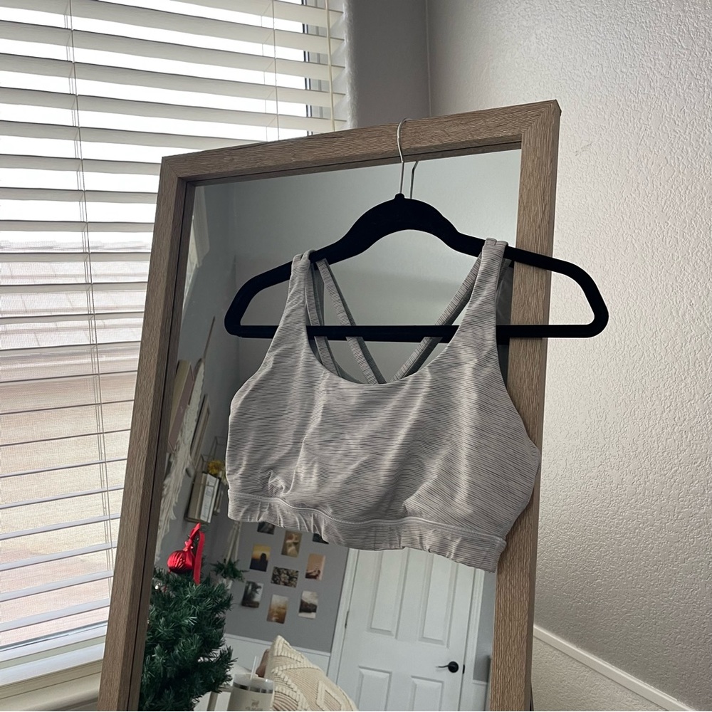 Lululemon Energy Sports Bra